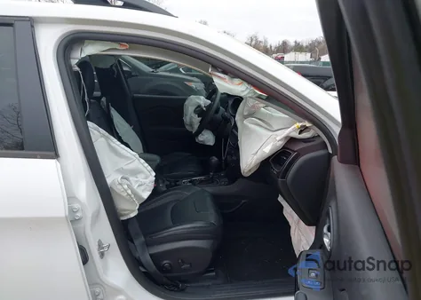 2023 Jeep Cherokee Altitude Lux 4X4 from USA, damaged, VIN 1C4PJMMB9PD101541